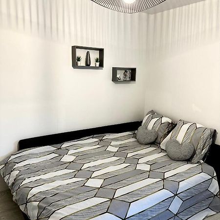 Jolie Appartement Duplex 2 Min Gare-Disney Et Paris 15 Min Noisy-le-Grand Buitenkant foto
