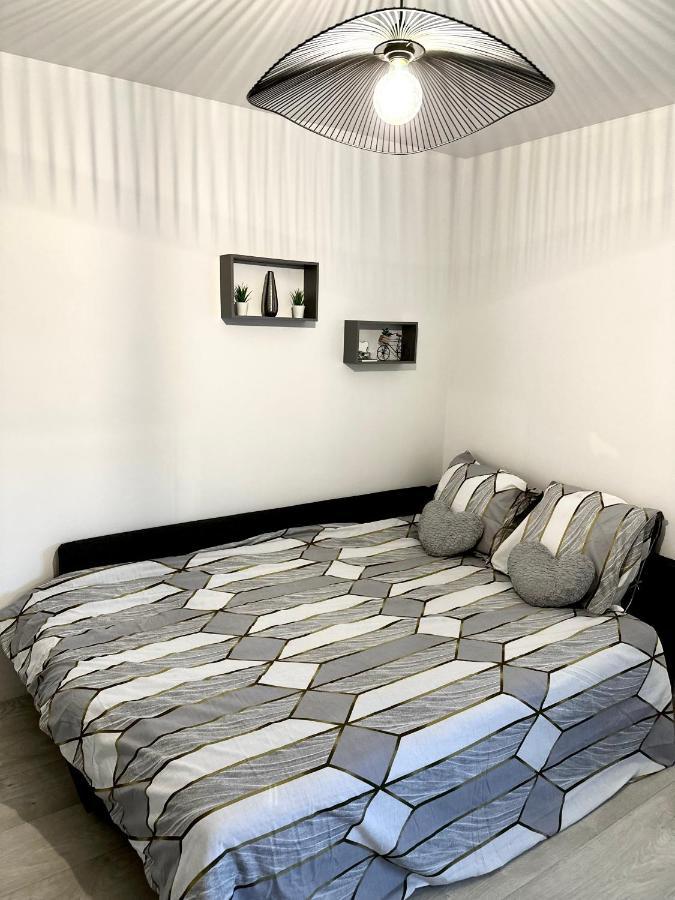 Jolie Appartement Duplex 2 Min Gare-Disney Et Paris 15 Min Noisy-le-Grand Buitenkant foto